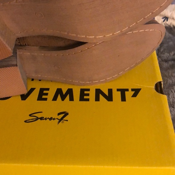 Booties - Picture 4 of 4